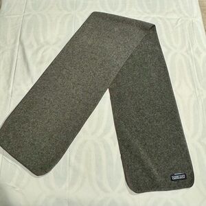 Lands' End Unisex Fleece  Gray Scarf Excellent Condition